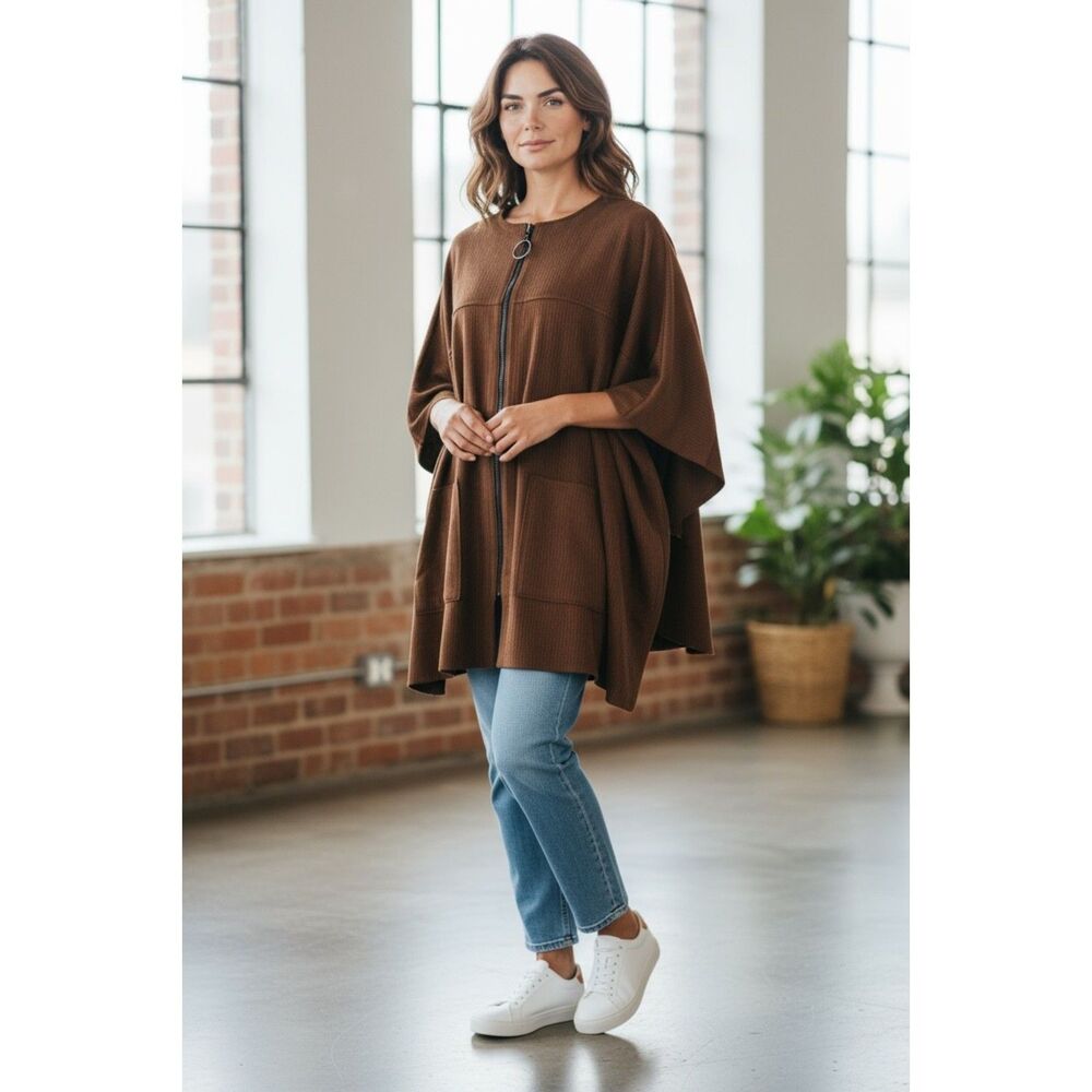 IC By Connie K Poncho Style Jacket Faux Suede Boho Festival Western Sz S NWT